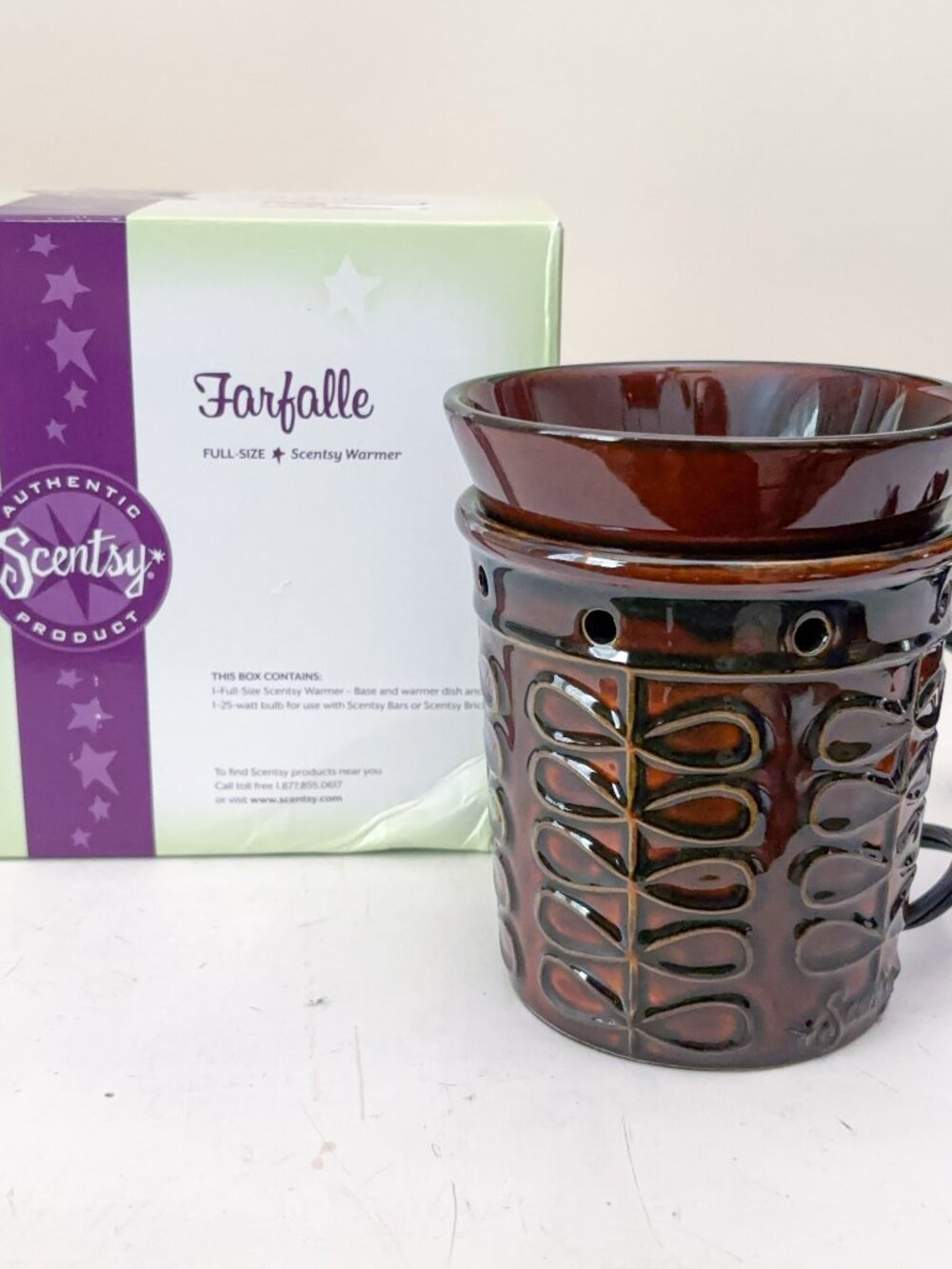 Scentsy Farfalle Plug In Wax Melt Warmer Retired New in Box Fall Autumn Decor